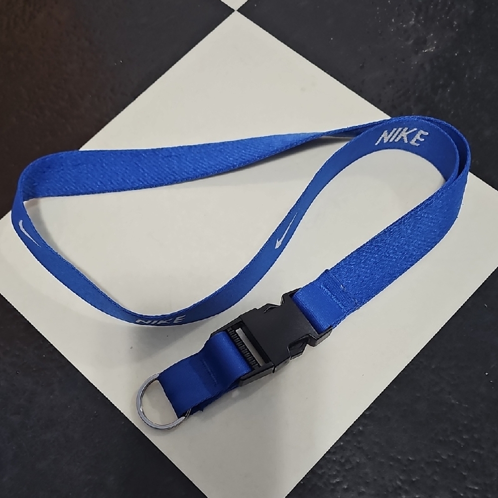 Nike Blue Lanyard with Black Clip Key Chain Basketball Sports